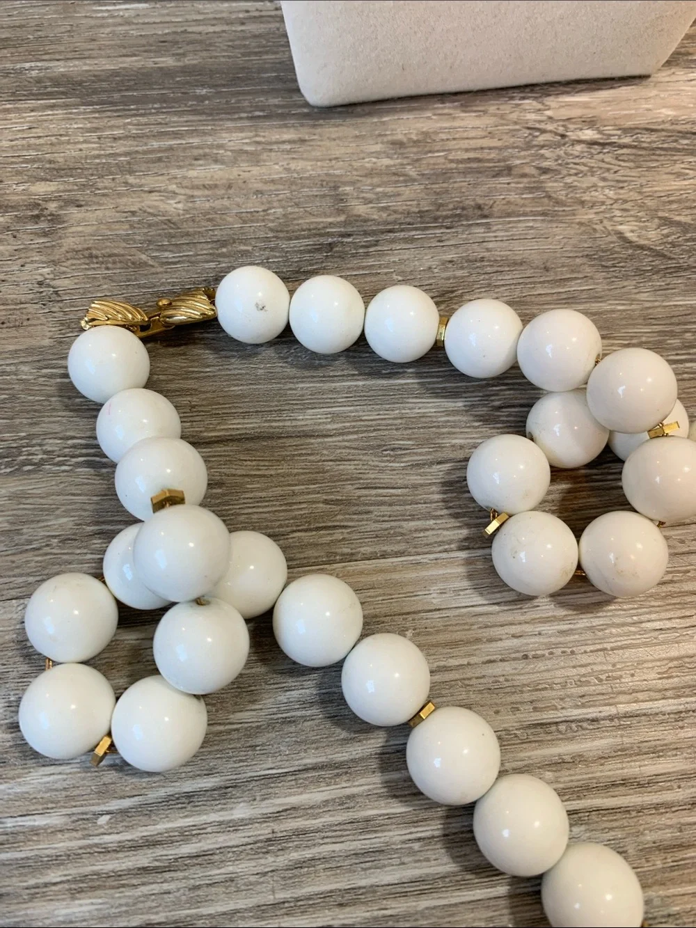 Classic White Beaded Necklace - Women Jewelry